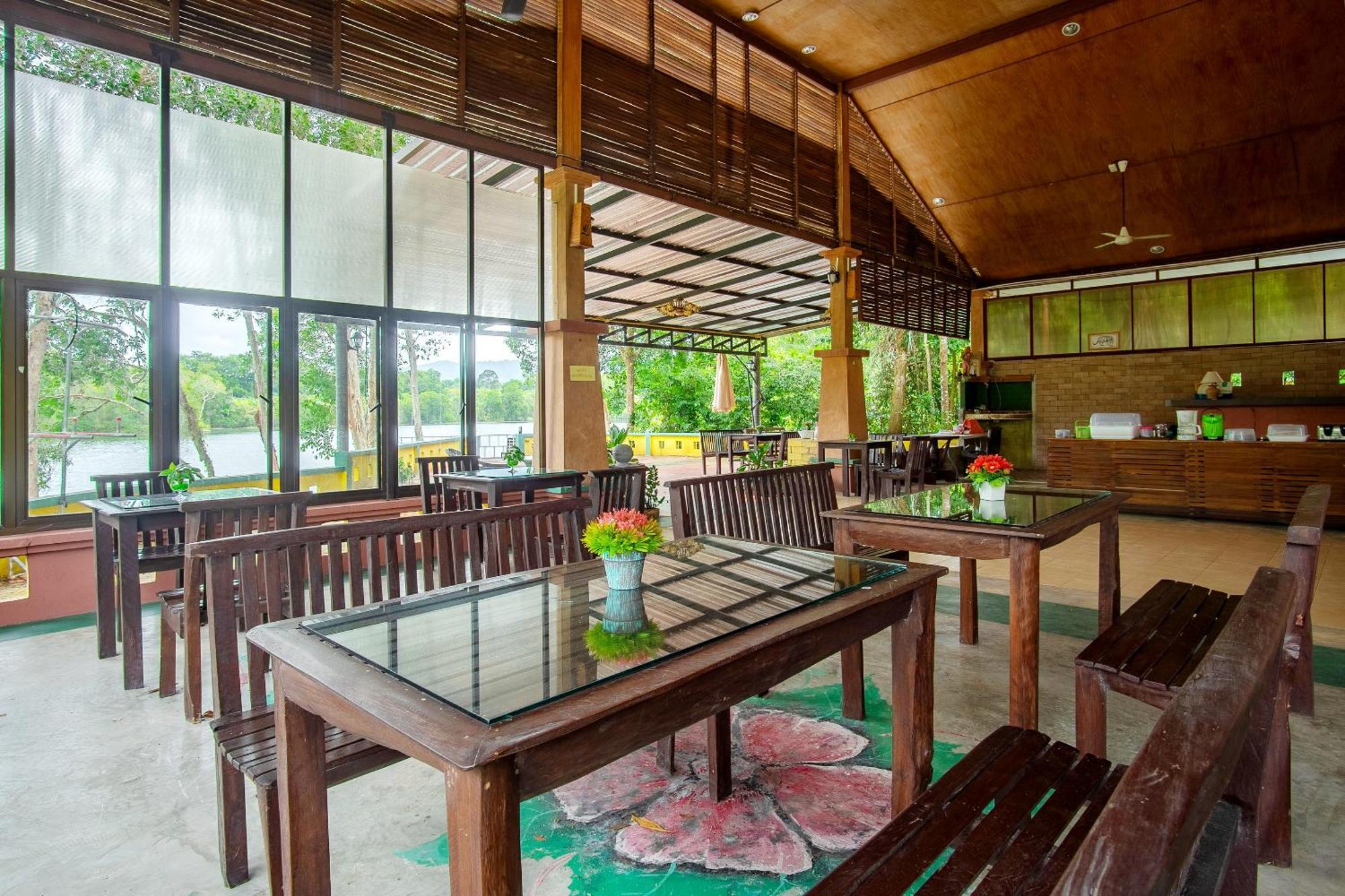 Oyo 479 Water Jade Natural Resort Thai Mueang Luaran gambar